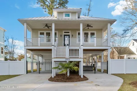 1903 W Yacht Drive Oak Island NC 28465
