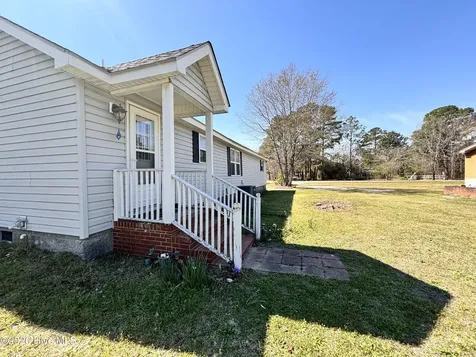 10335 Garland Highway Clinton NC 28328