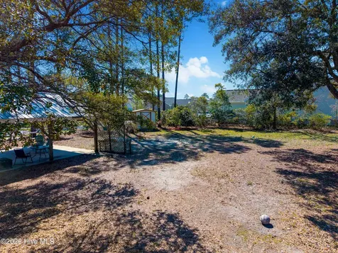 139 Stuart Avenue Southport NC 28461