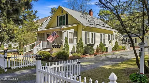 745 N May Street Southern Pines NC 28387