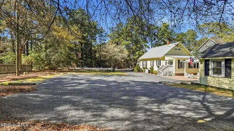 745 N May Street Southern Pines NC 28387