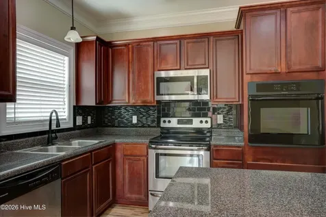 200 Marissa Court Jacksonville NC 28540