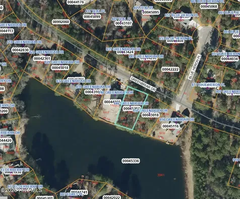 846 Greenbriar Drive Vass NC 28394