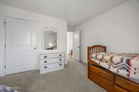 809 Twin Leaf Court Cameron NC 28326