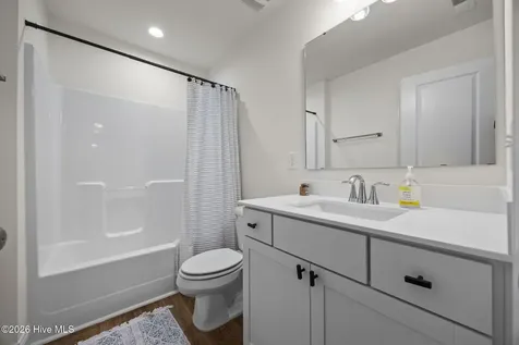 809 Twin Leaf Court Cameron NC 28326