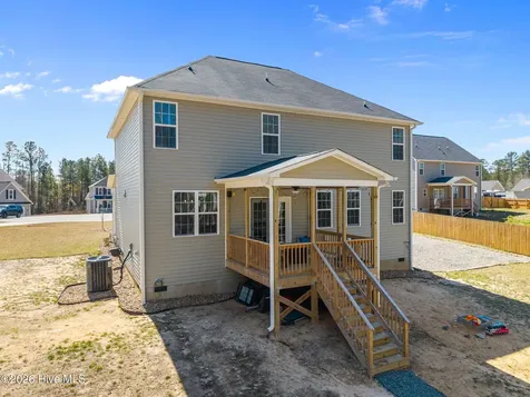 809 Twin Leaf Court Cameron NC 28326