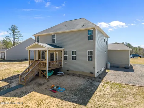 809 Twin Leaf Court Cameron NC 28326