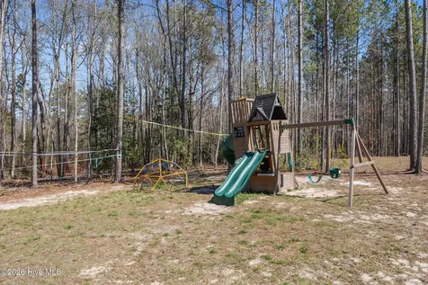 809 Twin Leaf Court Cameron NC 28326