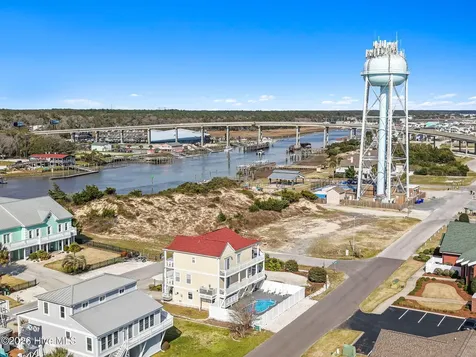 147 Yacht Watch Drive Holden Beach NC 28462