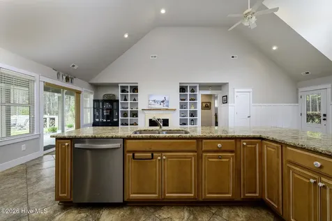 308 Wild Swan Lane Minnesott Beach NC 28510