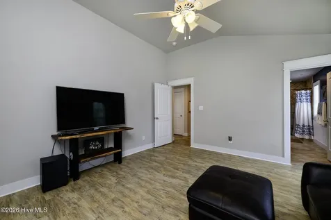308 Wild Swan Lane Minnesott Beach NC 28510