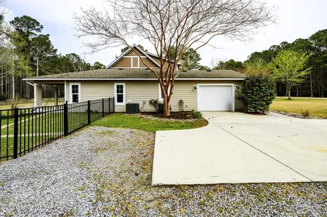 308 Wild Swan Lane Minnesott Beach NC 28510