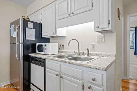 9100 Reed Drive Emerald Isle NC 28594