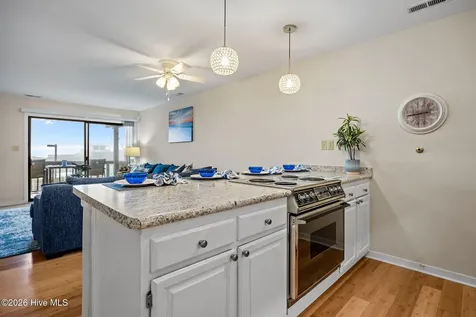 9100 Reed Drive Emerald Isle NC 28594