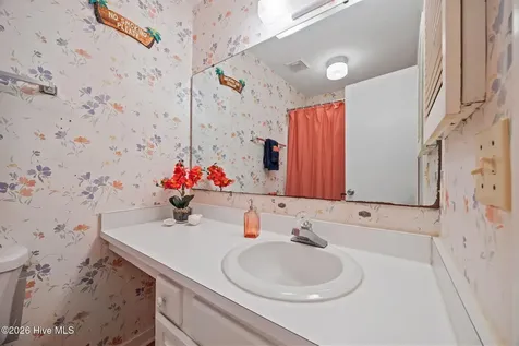 9100 Reed Drive Emerald Isle NC 28594