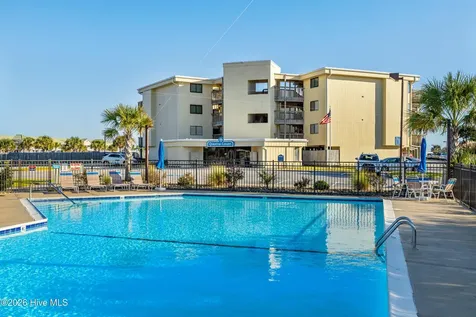 9100 Reed Drive Emerald Isle NC 28594