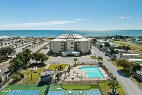 9100 Reed Drive Emerald Isle NC 28594
