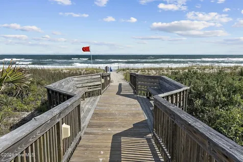 9100 Reed Drive Emerald Isle NC 28594