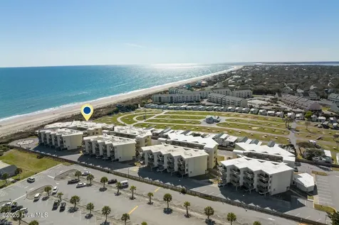 9100 Reed Drive Emerald Isle NC 28594