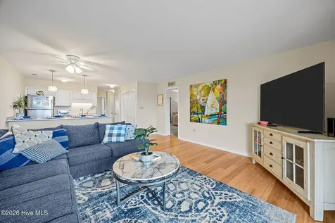 9100 Reed Drive Emerald Isle NC 28594