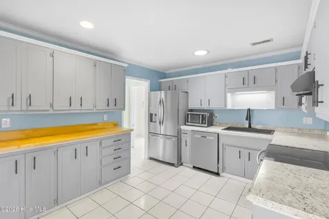 224 E Palmer Drive New Bern NC 28560