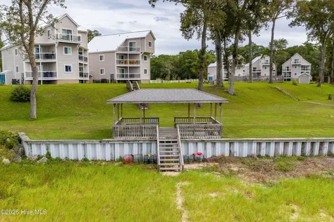 89 Country Club Drive Minnesott Beach NC 28510