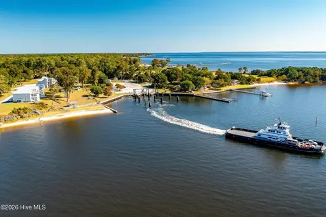 89 Country Club Drive Minnesott Beach NC 28510