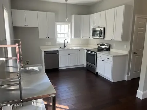 1312 Dock Street Wilmington NC 28401
