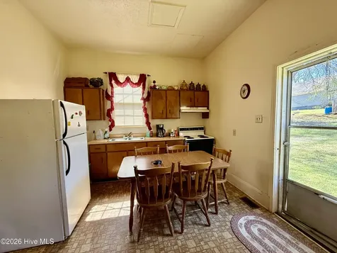 83 2nd Ave Pee Dee Rockingham NC 28379