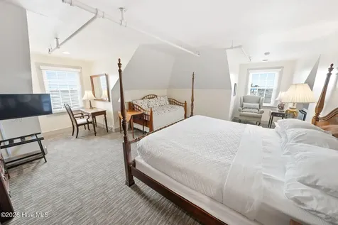 6715 S Croatan Highway Nags Head NC 27959