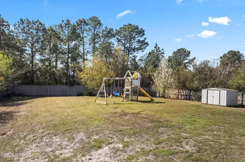 174 Sanders Drive Hubert NC 28539