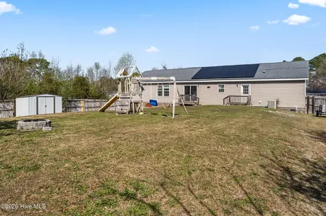 174 Sanders Drive Hubert NC 28539