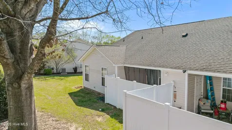 2564 Saddleback Drive Winterville NC 28590