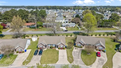 2564 Saddleback Drive Winterville NC 28590