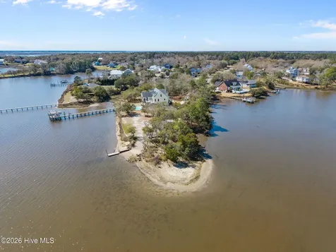 117 Lydia Drive Swansboro NC 28584