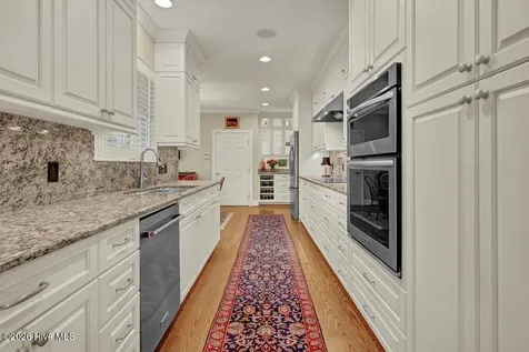 1910 Legare Court Wilmington NC 28403