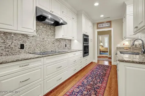 1910 Legare Court Wilmington NC 28403