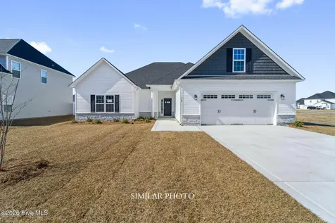 608 Barlowe Lane Jacksonville NC 28546
