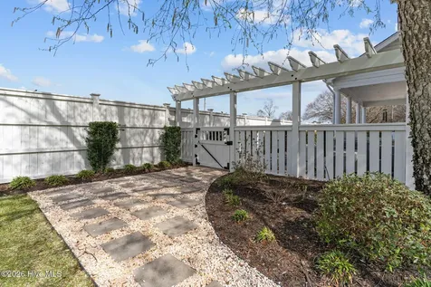 100 King Arthur Drive Wilmington NC 28403
