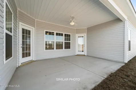 606 Barlowe Lane Jacksonville NC 28546