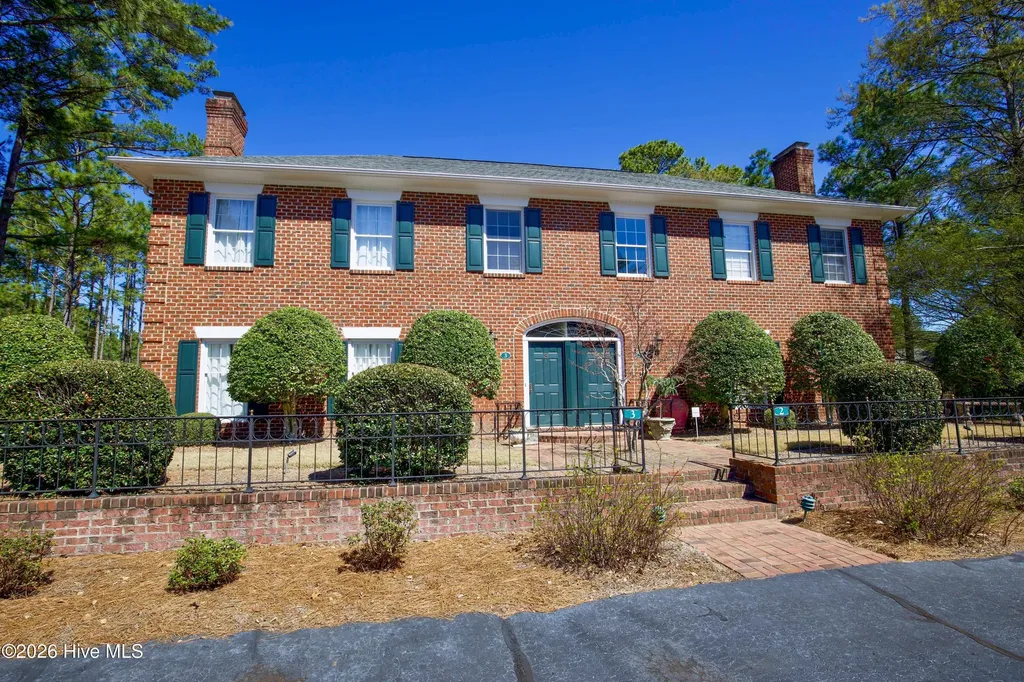 3 Drayton Court Southern Pines NC 28387