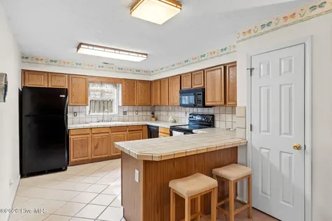 8 Court 1 Northwest Drive Carolina Shores NC 28467