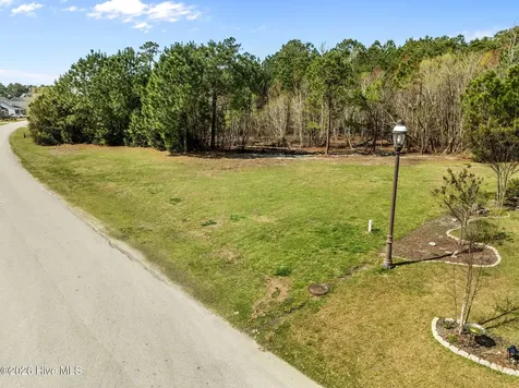 207 Everett Park Trail Holly Ridge NC 28445
