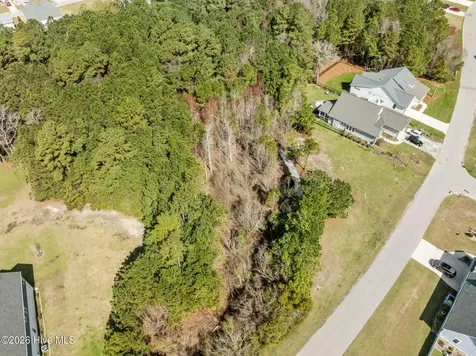 207 Everett Park Trail Holly Ridge NC 28445