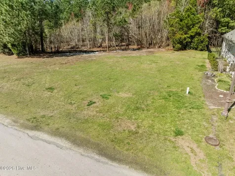 207 Everett Park Trail Holly Ridge NC 28445