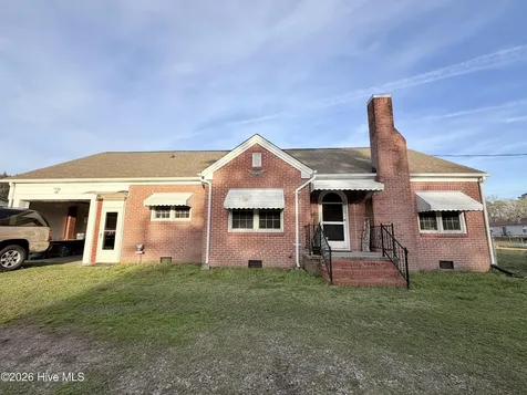 2023 Nc Highway 32 S Plymouth NC 27962