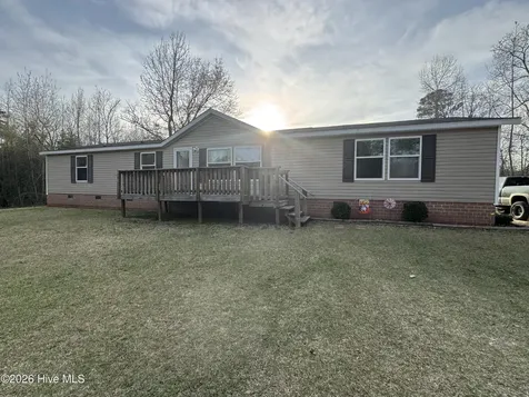 8521 Johns Mill Road Maxton NC 28364