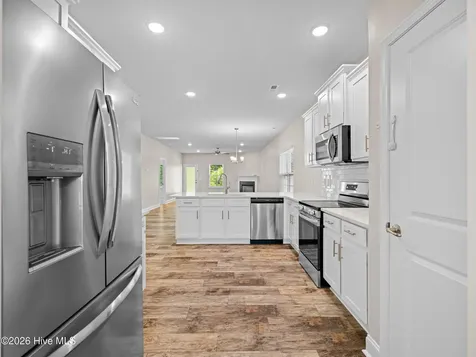713 Greenwich Place Richlands NC 28574