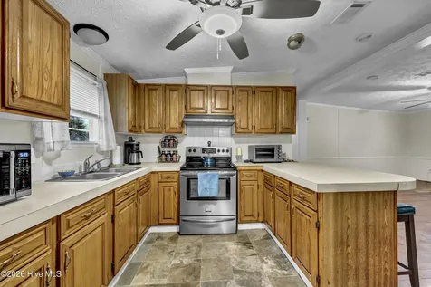 2109 E Lake Shore Drive Wilmington NC 28401