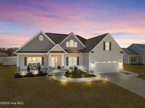 2996 Landon Drive Greenville NC 27858